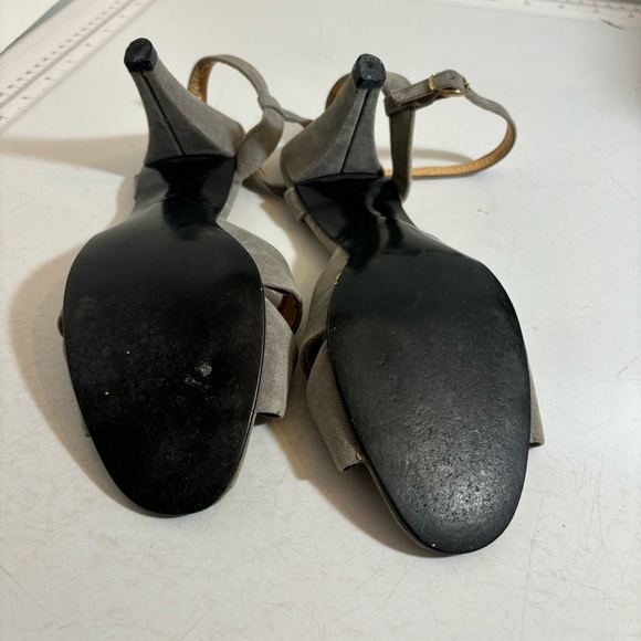 Vintage Kinney women’s grey strappy high heeled sandals in size 8.5 - Picture 10 of 11